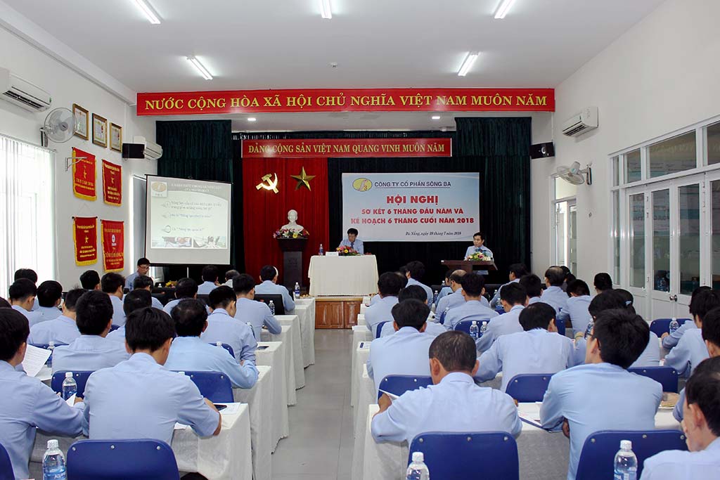 Báo cáo tham luận tại Hội nghị